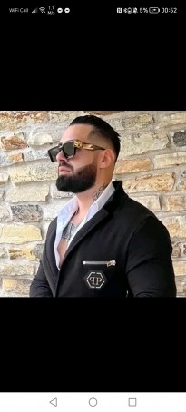 TopGMan11, 19, Romania