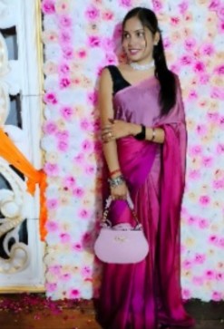 Aditi, 18, India