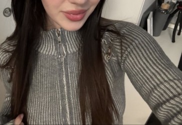 Nora, 18, Australia