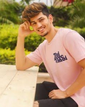 DeathClutch, 25, India
