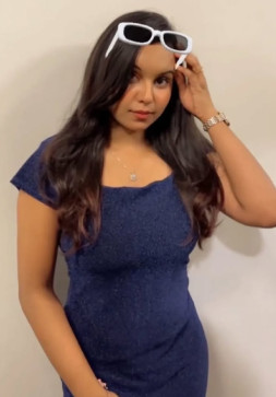Ria, 20, India