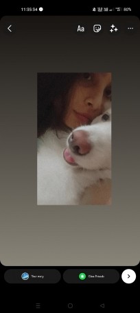 Izz, 18, India