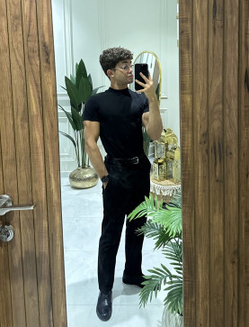Mazen , 18, Egypt