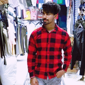 Sinu, 25, India