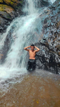 Alex, 25, India