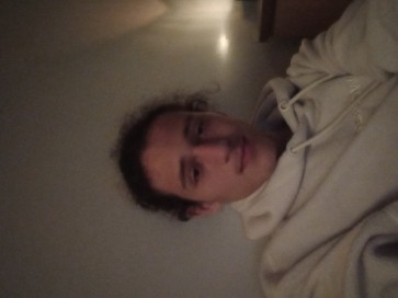 Xav , 18, Canada