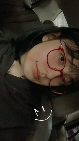Velvs, 22, Brazil