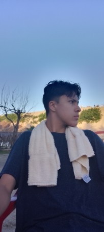 Felix, 18, Brazil