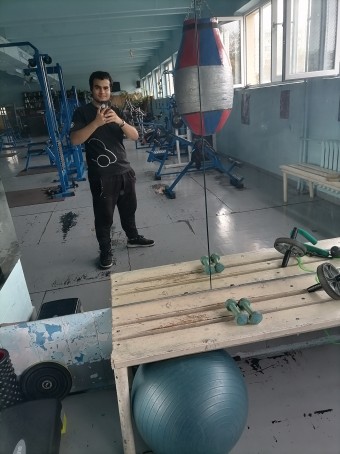 Niki Grozdanov, 18, Bulgaria