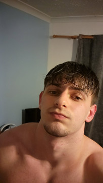 Mike, 19, United Kingdom