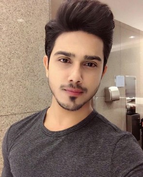 Kartik, 24, India