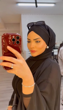 Numeraah, 28, India