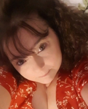 Lucy, 55, United Kingdom