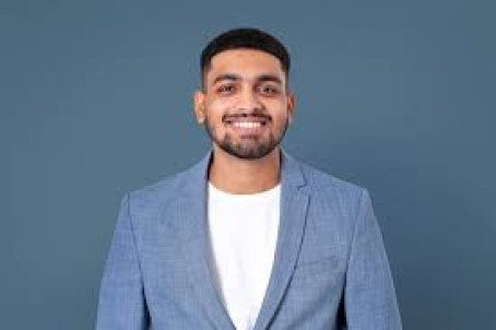 Ameen , 34, India