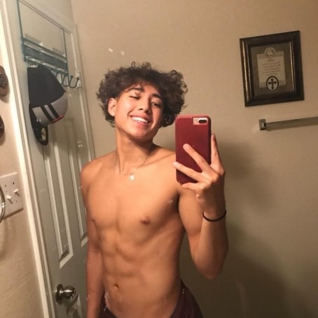Mason, 19, United States