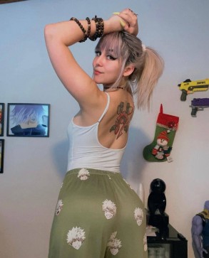 Julia Diamond, 21, Poland