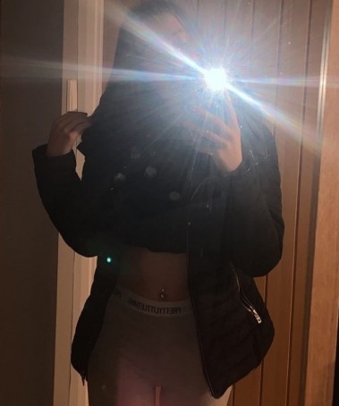 Tanya, 19, United Kingdom