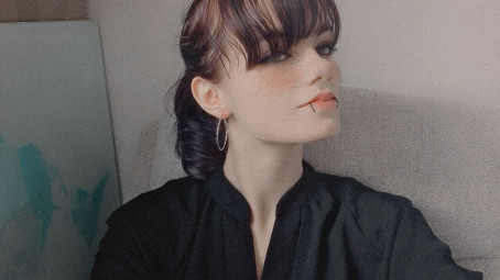 Chloe, 21, United Kingdom