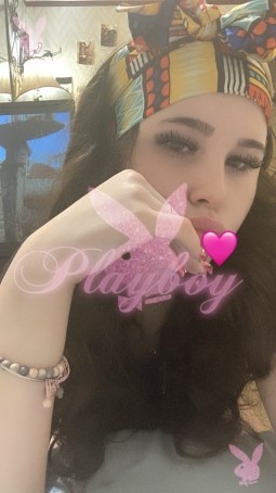 Kiayla , 18, United States