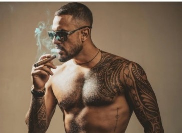 Rocco Mark, 35, Qatar
