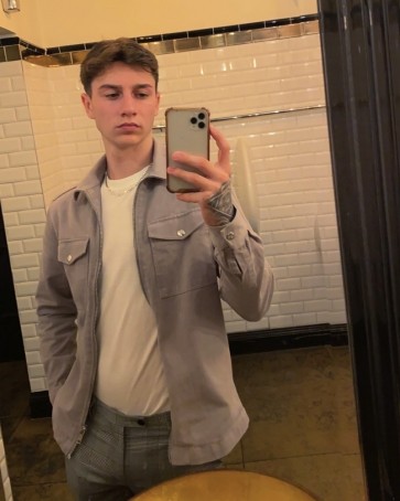 Brad , 23, United Kingdom