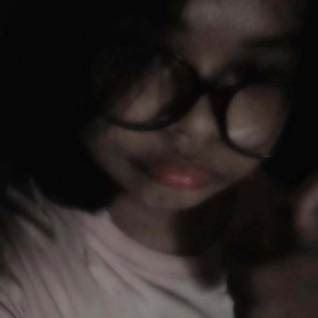 Kat, 18, Philippines