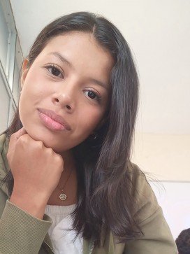 Marian, 18