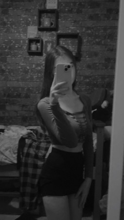 Ka, 18, United Kingdom