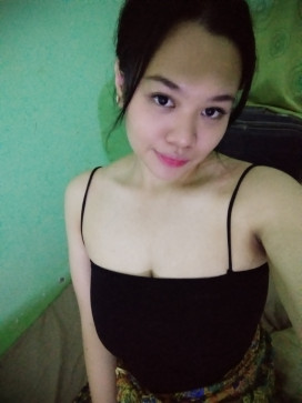 Caca23, 25, Malaysia