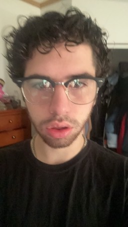 IXmikky, 18, United States