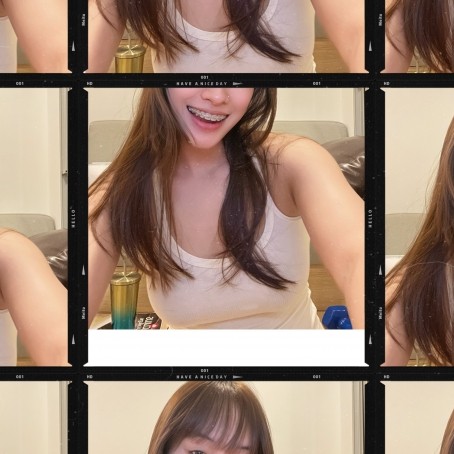 Miaaa, 20, Japan