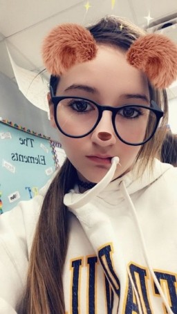 Lily, 25, United Kingdom