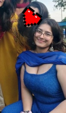 Alessandra, 22, India