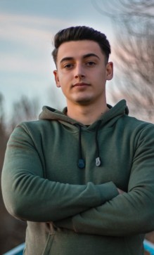 Lucas, 19, United Kingdom