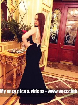 Victoria, 30, United States