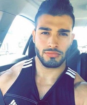 Max, 30, United States