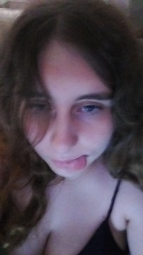 Maya, 20, Egypt