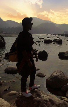 Harshil, 25, India
