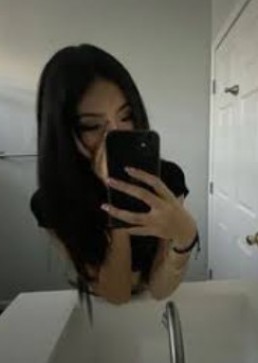 Laney, 18, United States