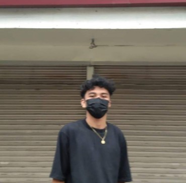 Jayar Concepcion, 18, Philippines