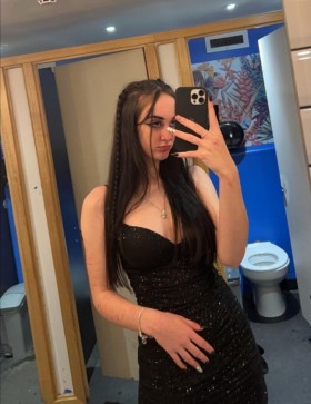 LilyAge15, 18, United Kingdom