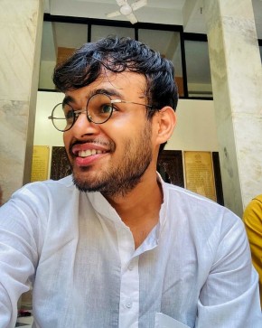 Ash, 25, India