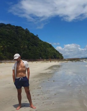 Vin, 35, Portugal