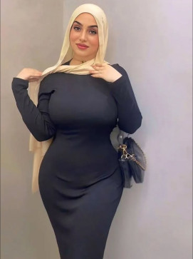 Fiza Ammi, 39, India