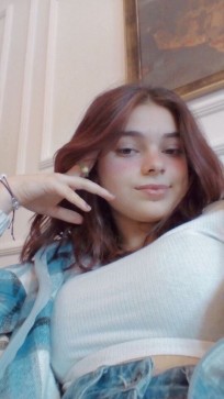 Hana, 19, Egypt