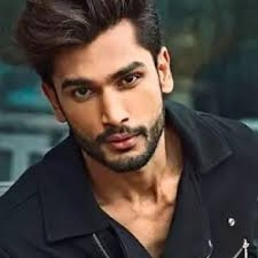 Nikh97, 26, India