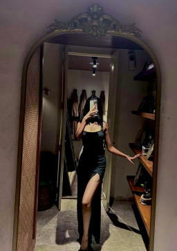 Ananyalicious, 18, India