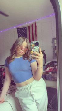 Kristal, 18, United States
