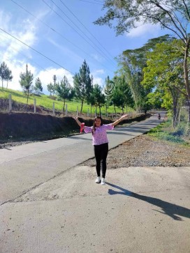 Mary, 29, Philippines