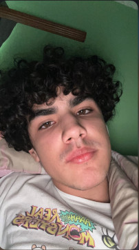 Jay , 18, United States